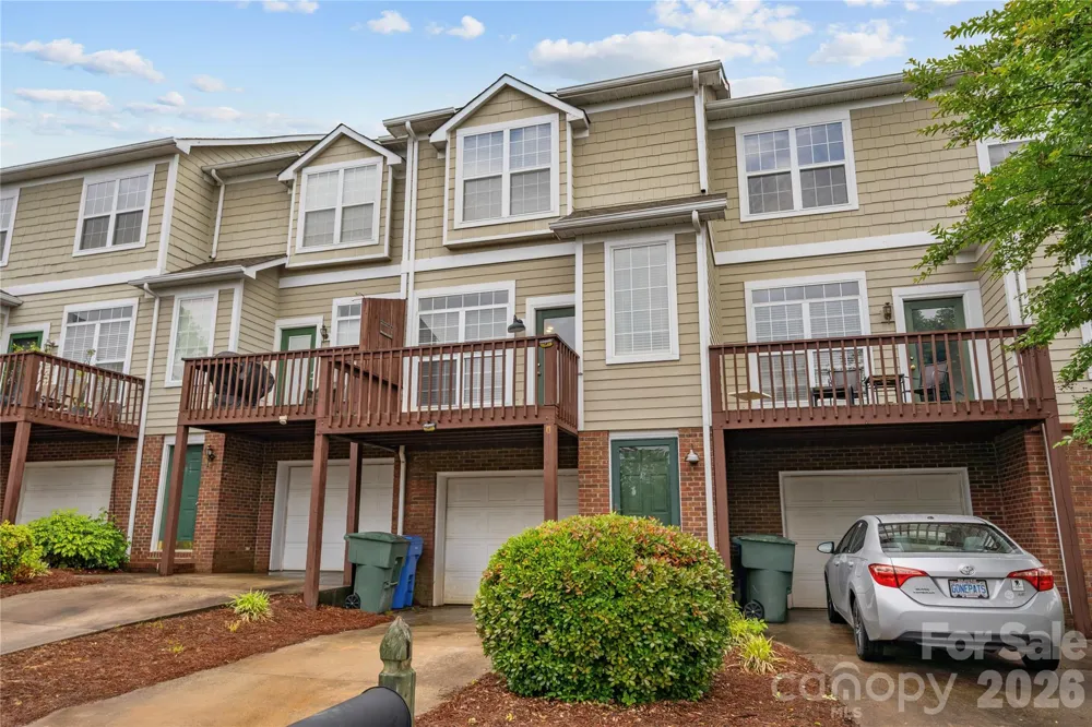 105 Woodsong Lane Mooresville, NC 28117