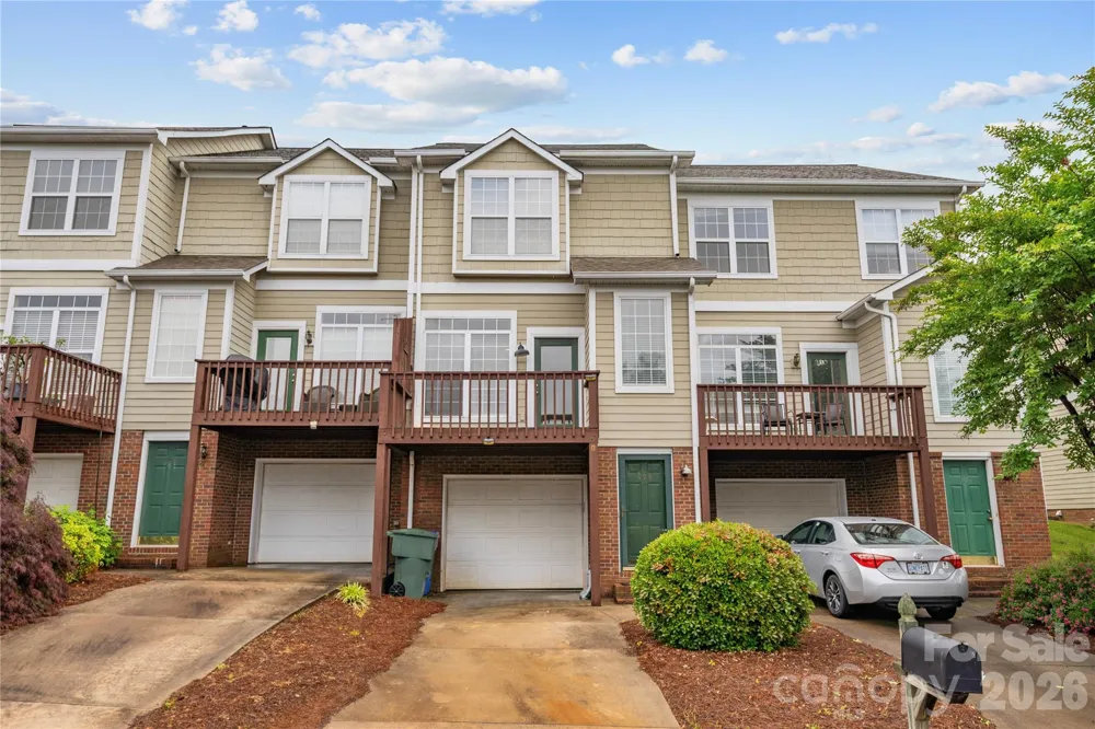 105 Woodsong Lane Mooresville, NC 28117