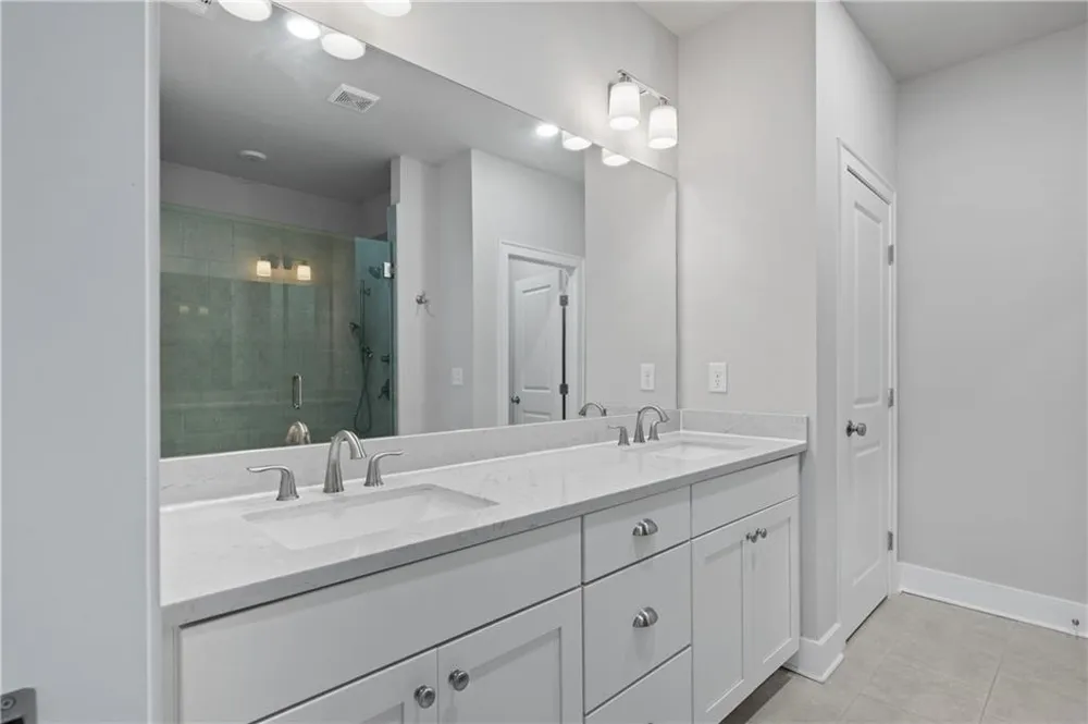 271 Mitchell Lane Woodstock, GA 30188