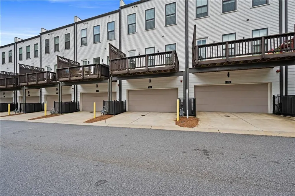 271 Mitchell Lane Woodstock, GA 30188