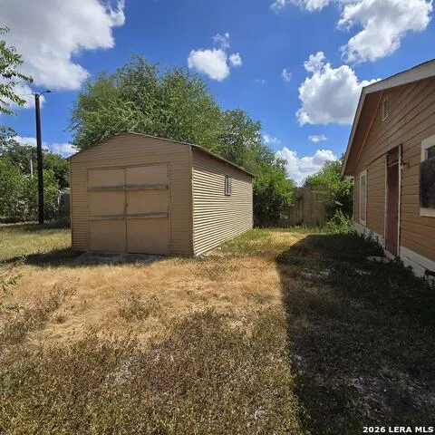 503 FERRIS AVE San Antonio, TX 78220