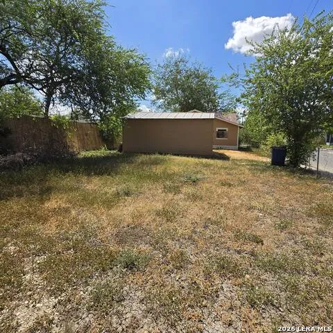 503 FERRIS AVE San Antonio, TX 78220