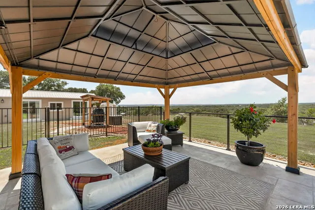 31463 PANTHER DR Bulverde, TX 78163