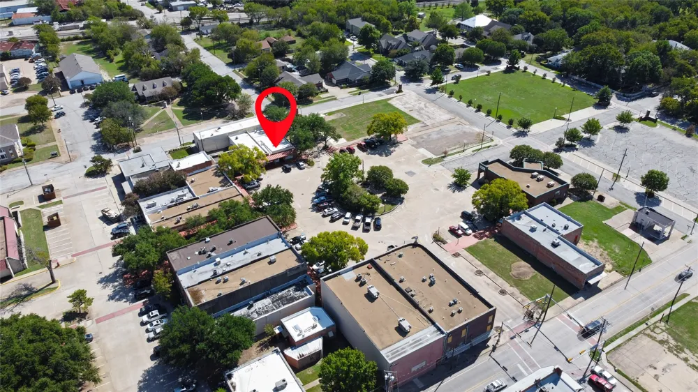 189 Historic Town Square Lancaster, TX 75146