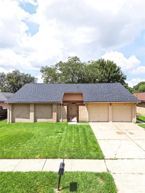 10015 Rustic Rock Road