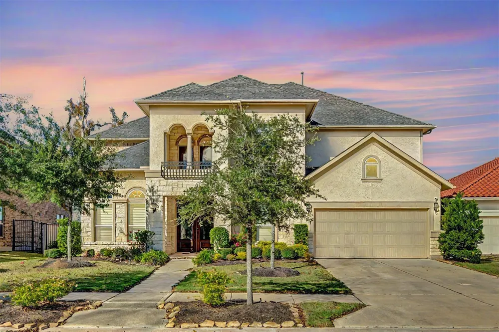 4918 Avalon Plantation Drive Missouri City, TX 77459