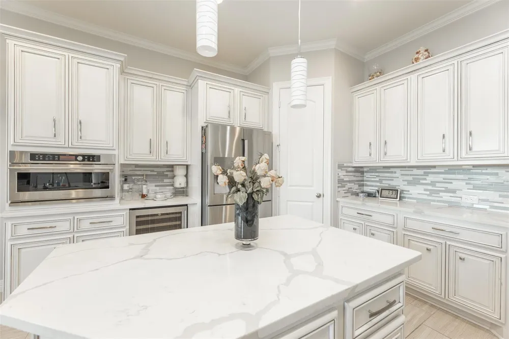 4918 Avalon Plantation Drive Missouri City, TX 77459