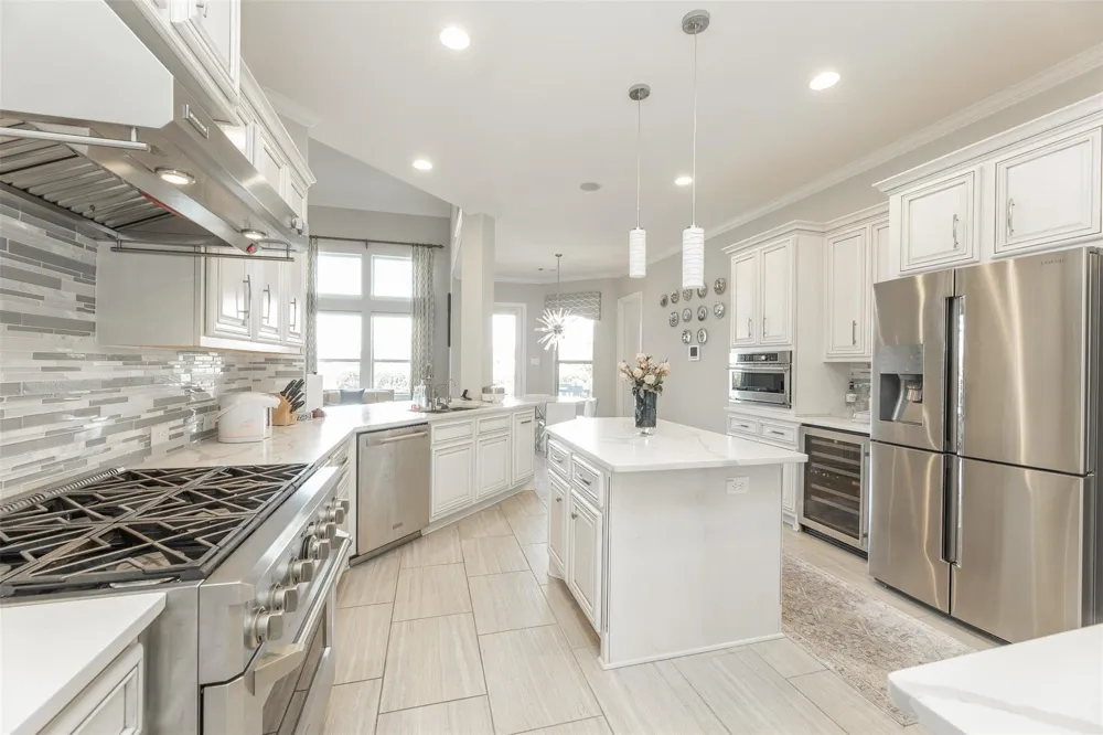 4918 Avalon Plantation Drive Missouri City, TX 77459
