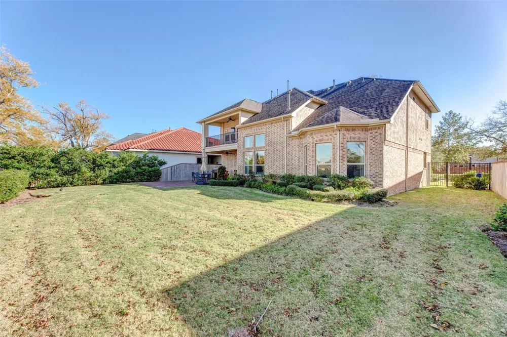 4918 Avalon Plantation Drive Missouri City, TX 77459
