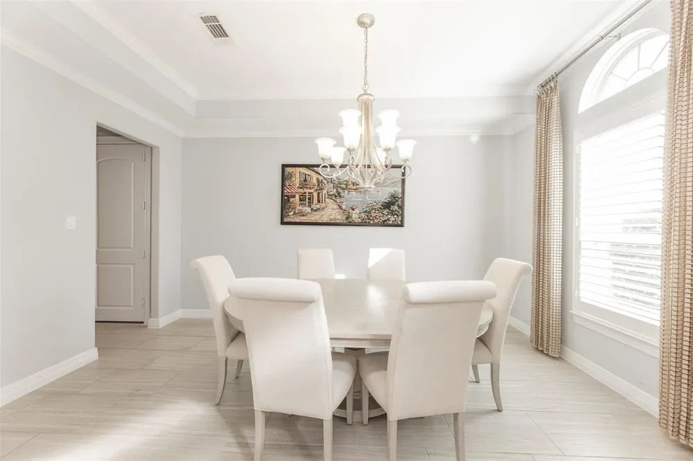 4918 Avalon Plantation Drive Missouri City, TX 77459