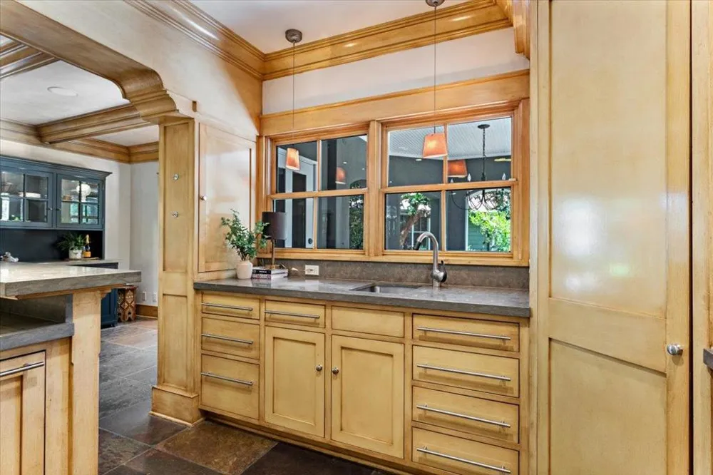 1035 Martin Road Santa Cruz, CA 95060