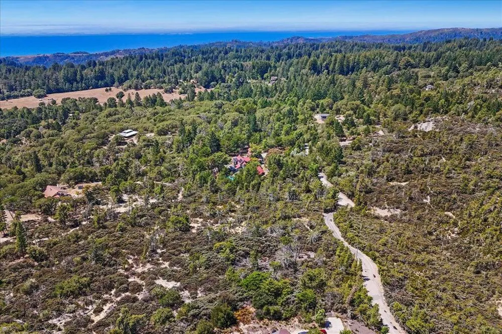 1035 Martin Road Santa Cruz, CA 95060