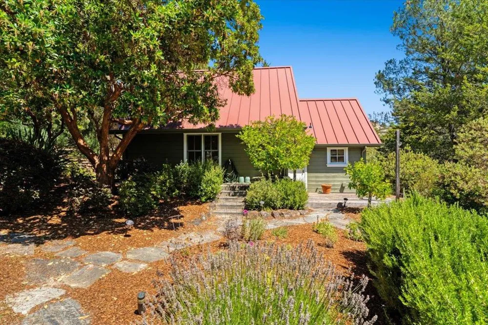 1035 Martin Road Santa Cruz, CA 95060