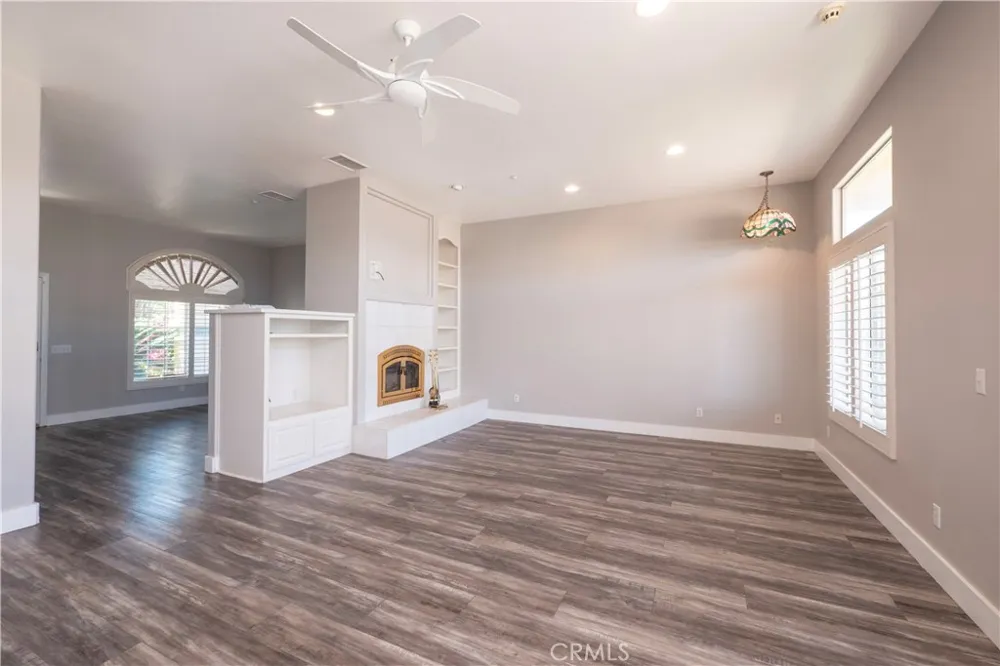 8715 Dufferin Riverside, CA 92504