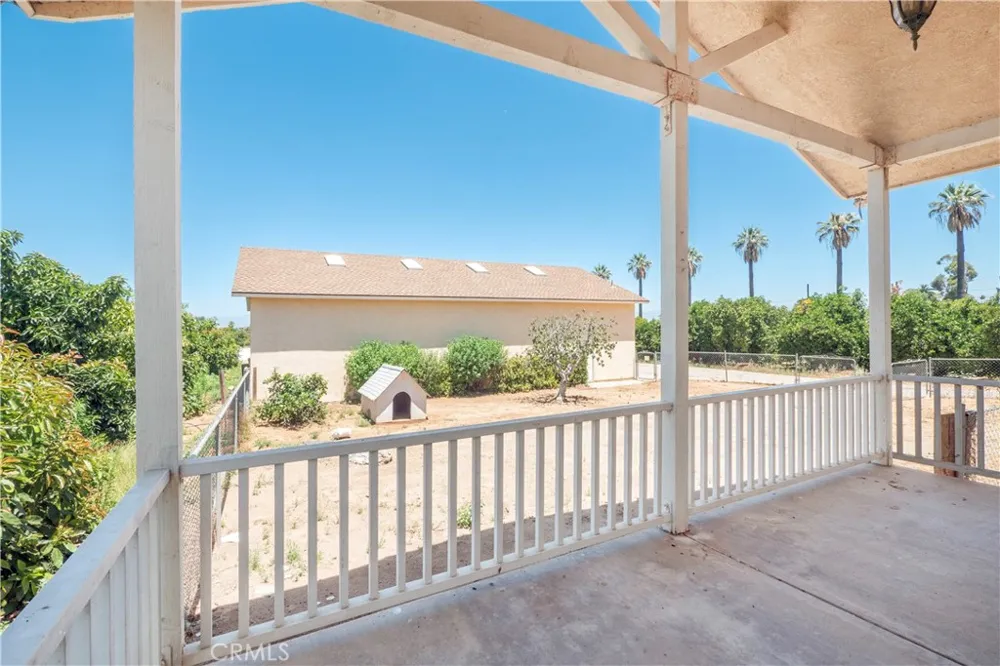 8715 Dufferin Riverside, CA 92504
