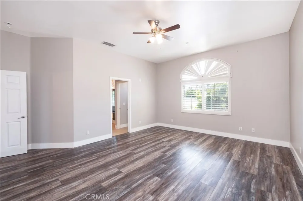 8715 Dufferin Riverside, CA 92504
