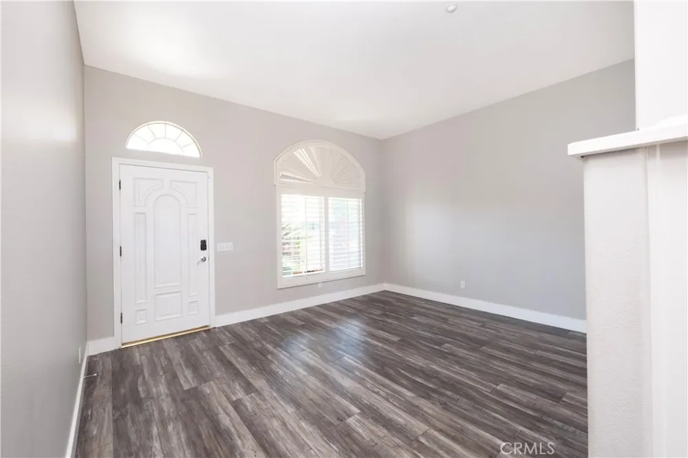 8715 Dufferin Riverside, CA 92504