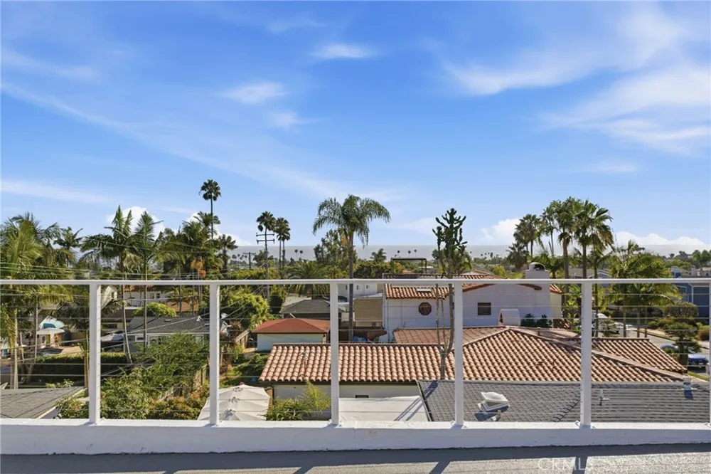 103 W Avenida Santiago San Clemente, CA 92672