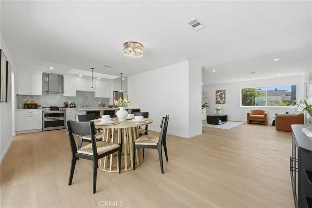 103 W Avenida Santiago San Clemente, CA 92672
