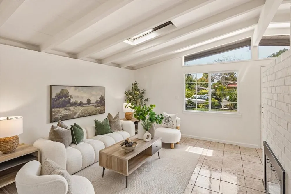 1138 Stoneylake Court Sunnyvale, CA 94089