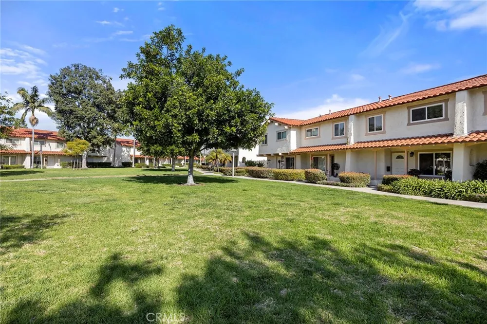 1423 Via Cortez Placentia, CA 92870