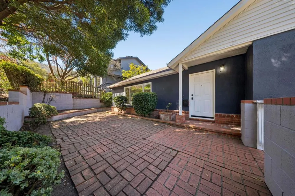 280 Angelita Avenue Pacifica, CA 94044