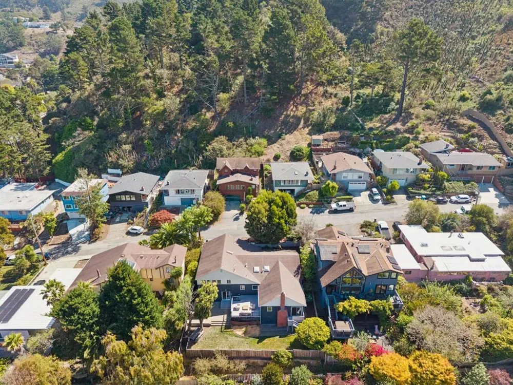 280 Angelita Avenue Pacifica, CA 94044