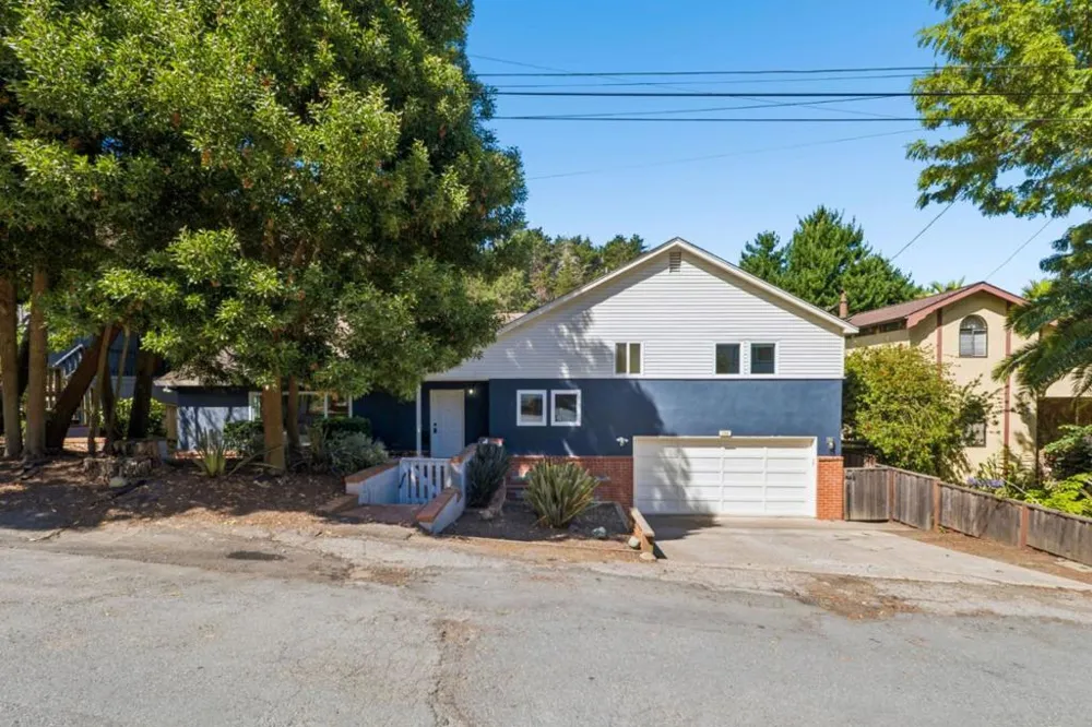 280 Angelita Avenue Pacifica, CA 94044