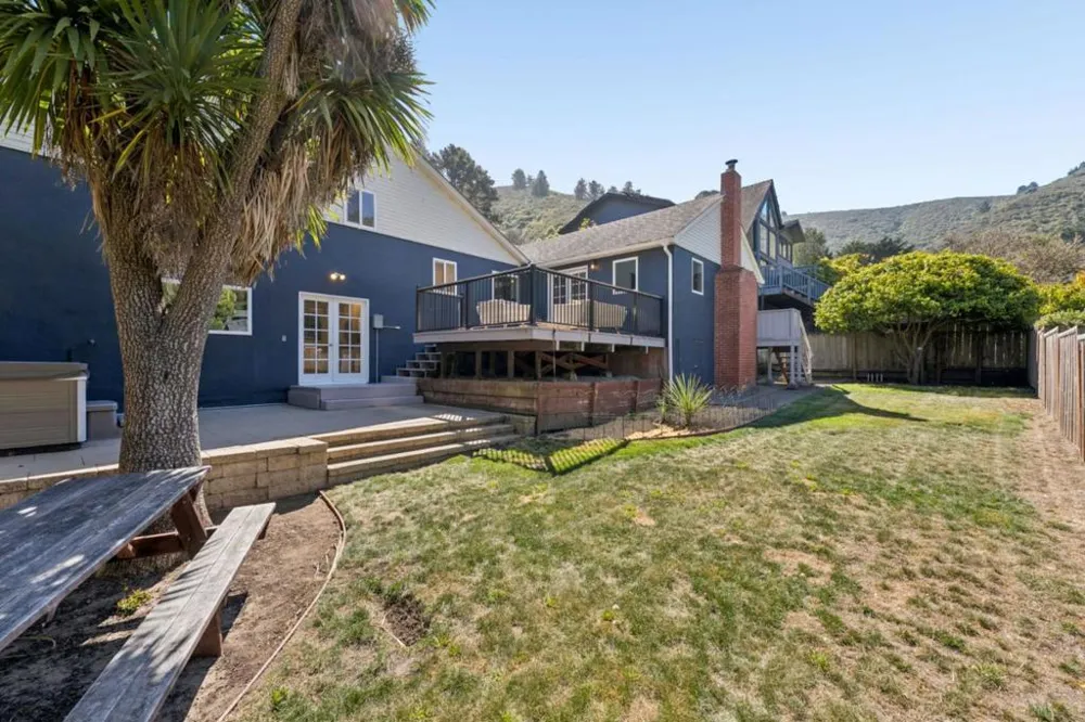 280 Angelita Avenue Pacifica, CA 94044