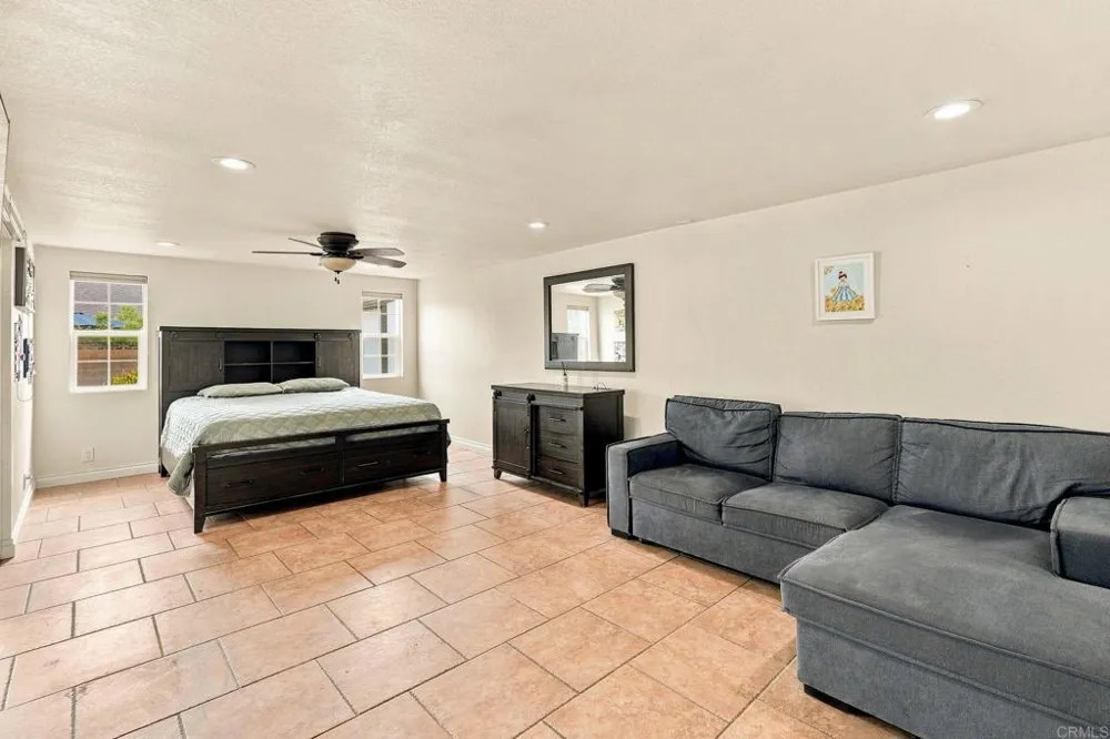 1826 Stanley Avenue Placentia, CA 92870