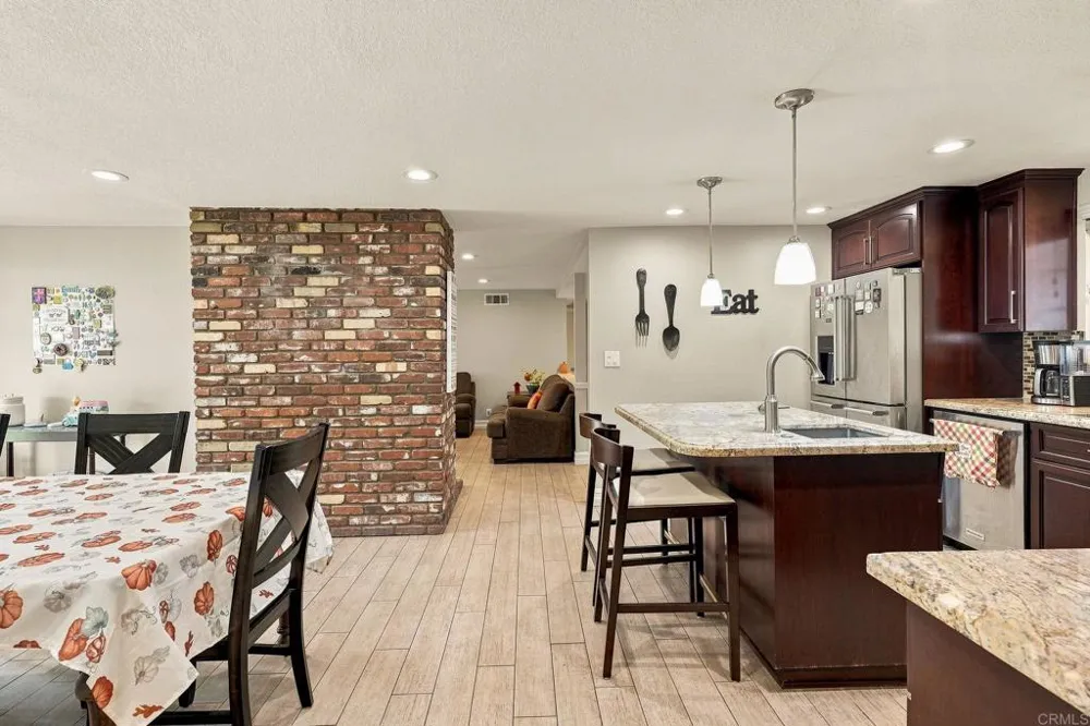 1826 Stanley Avenue Placentia, CA 92870