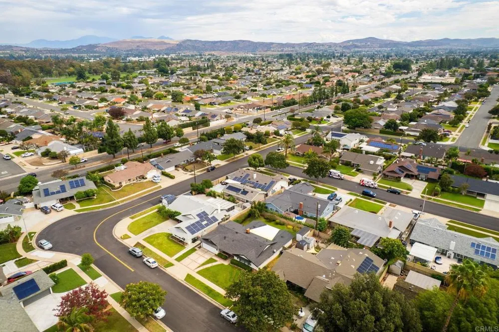 1826 Stanley Avenue Placentia, CA 92870