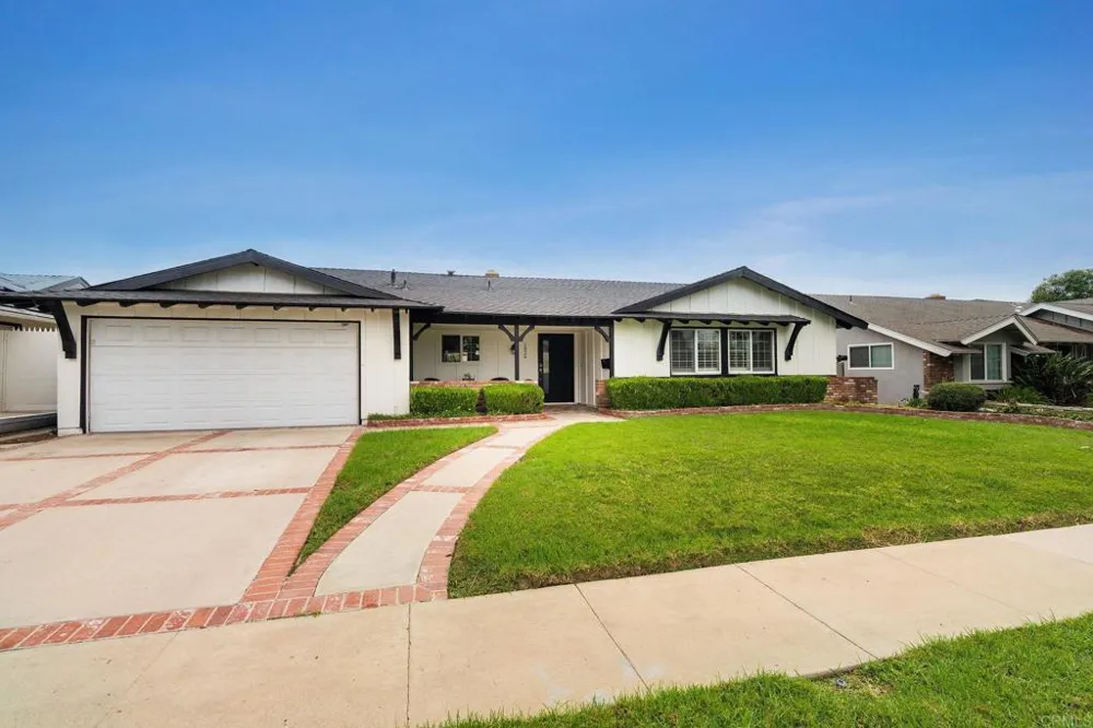 1826 Stanley Avenue Placentia, CA 92870
