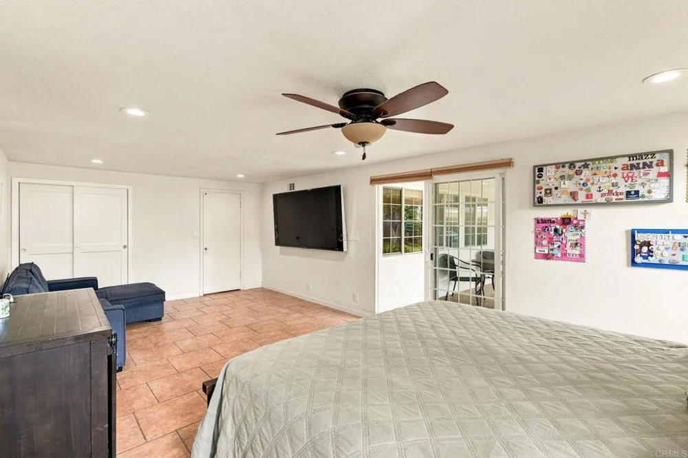 1826 Stanley Avenue Placentia, CA 92870