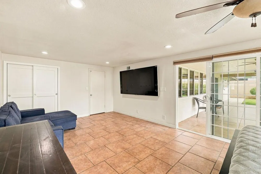 1826 Stanley Avenue Placentia, CA 92870