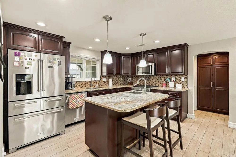 1826 Stanley Avenue Placentia, CA 92870