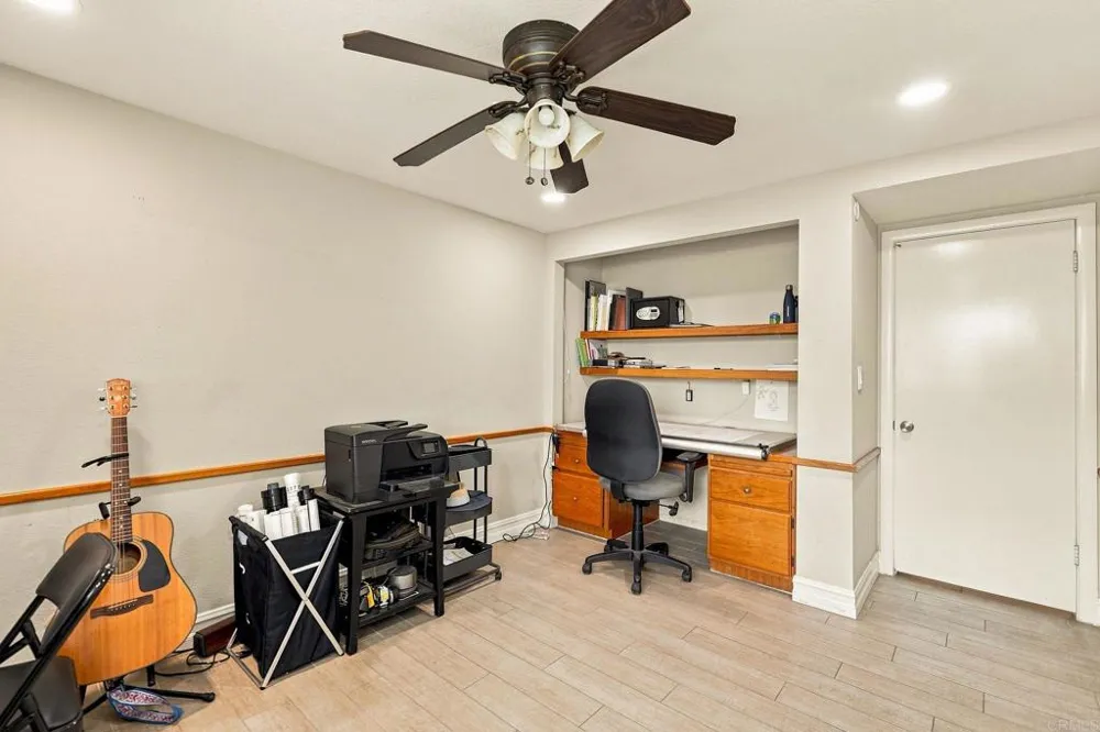 1826 Stanley Avenue Placentia, CA 92870