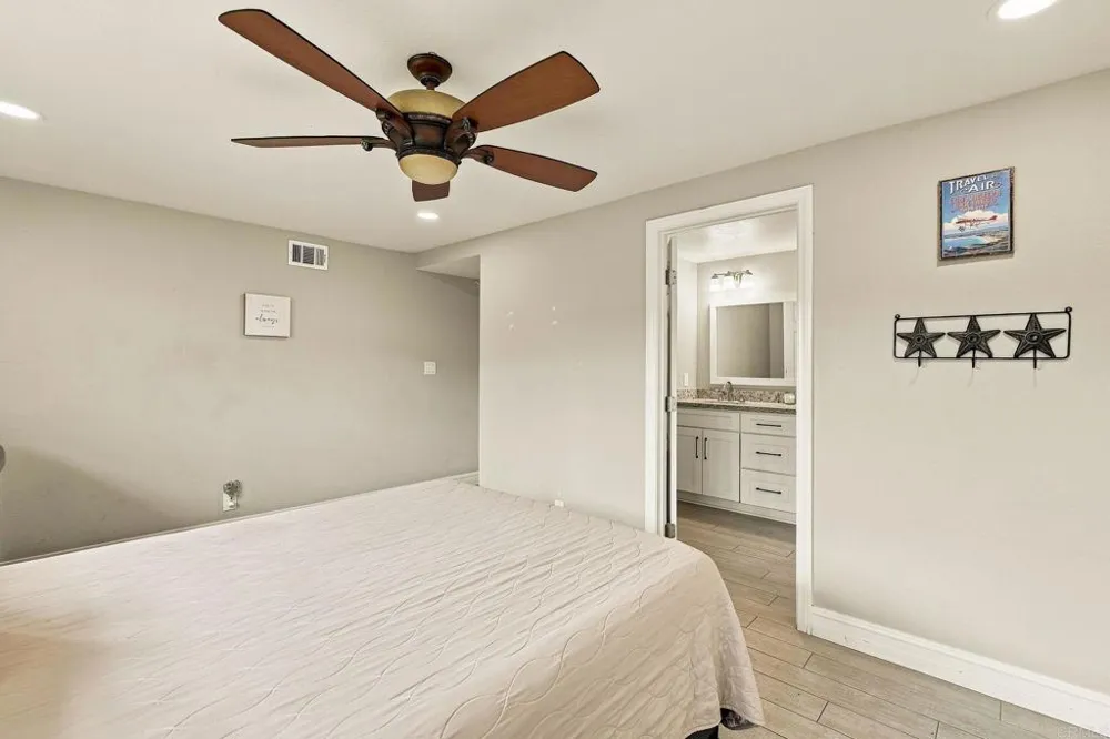 1826 Stanley Avenue Placentia, CA 92870