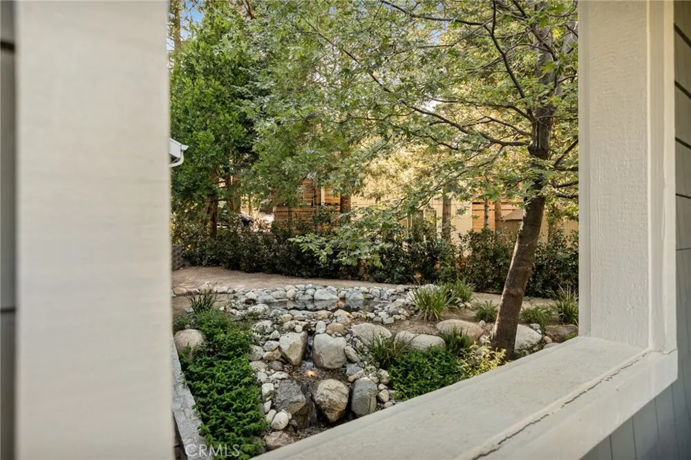 26385 Walnut Hills Drive Lake Arrowhead, CA 92352