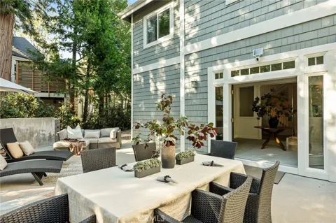 26385 Walnut Hills Drive