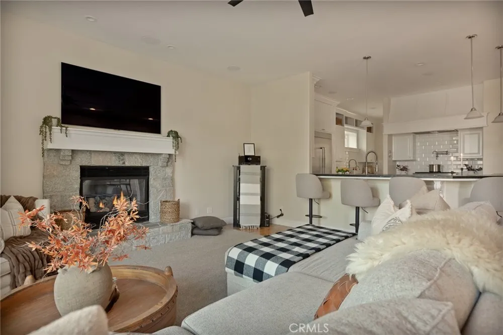 26385 Walnut Hills Drive Lake Arrowhead, CA 92352