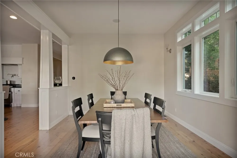 26385 Walnut Hills Drive Lake Arrowhead, CA 92352