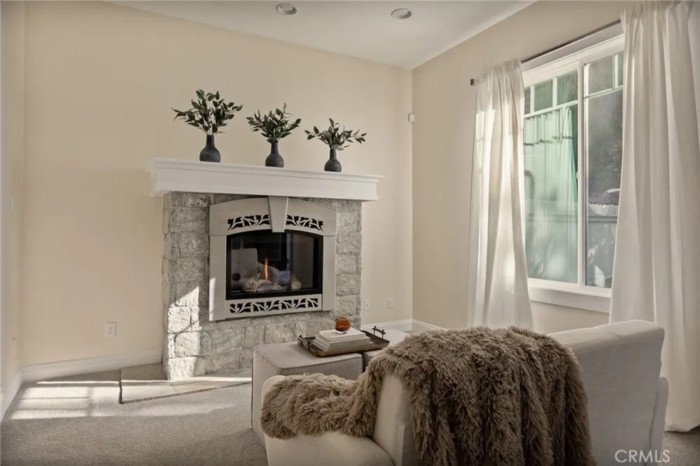 26385 Walnut Hills Drive Lake Arrowhead, CA 92352