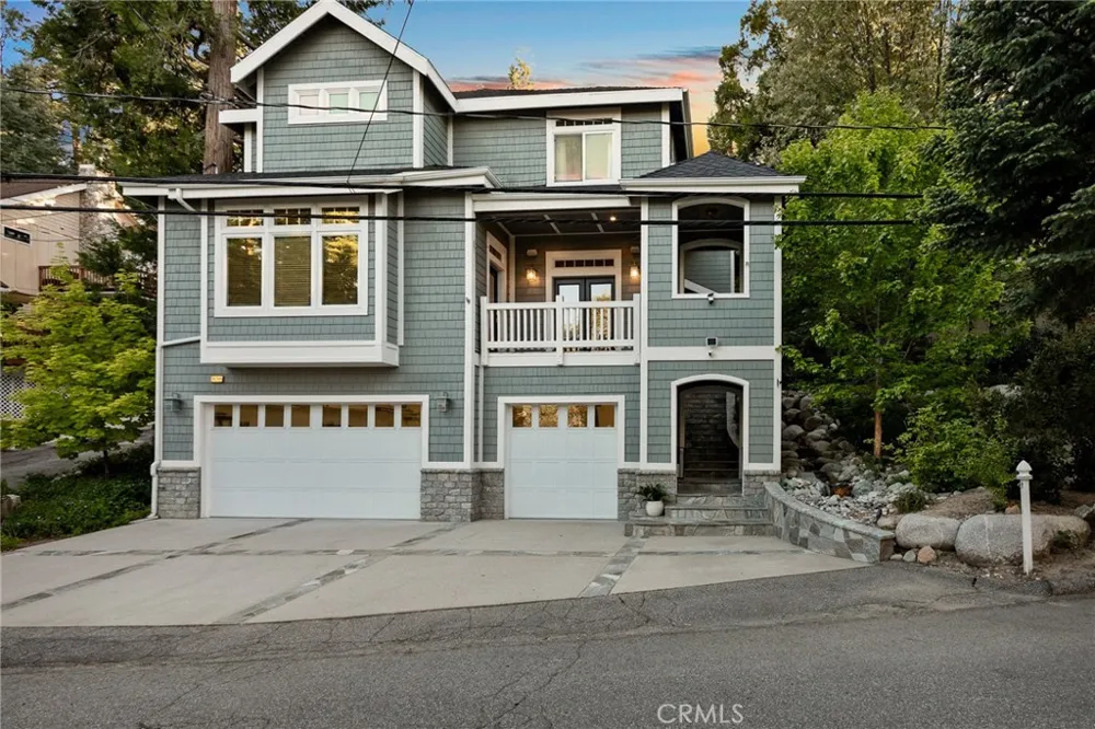 26385 Walnut Hills Drive Lake Arrowhead, CA 92352