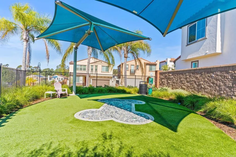 887 Brookdale Drive Vista, CA 92081