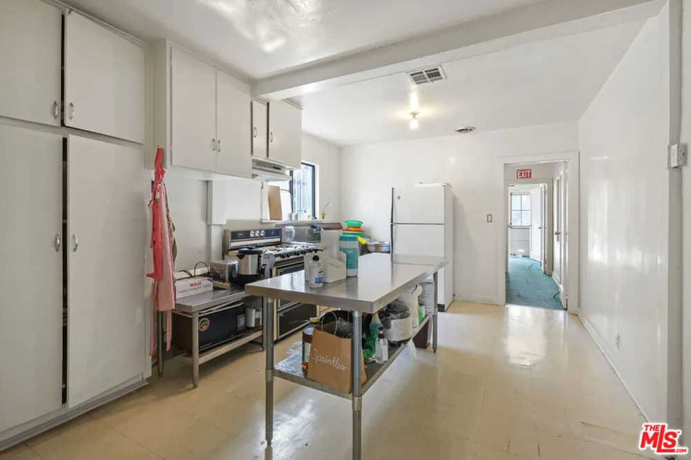 317 W Palmer Avenue Glendale, CA 91204