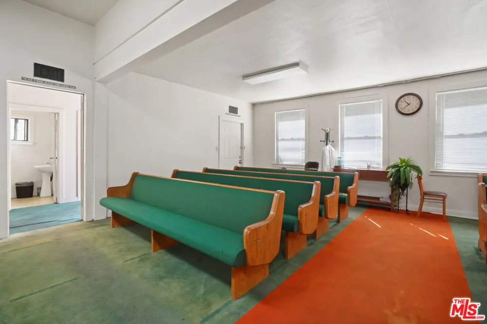 317 W Palmer Avenue Glendale, CA 91204
