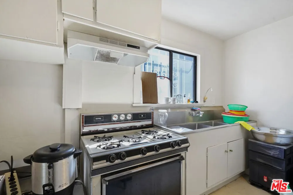 317 W Palmer Avenue Glendale, CA 91204
