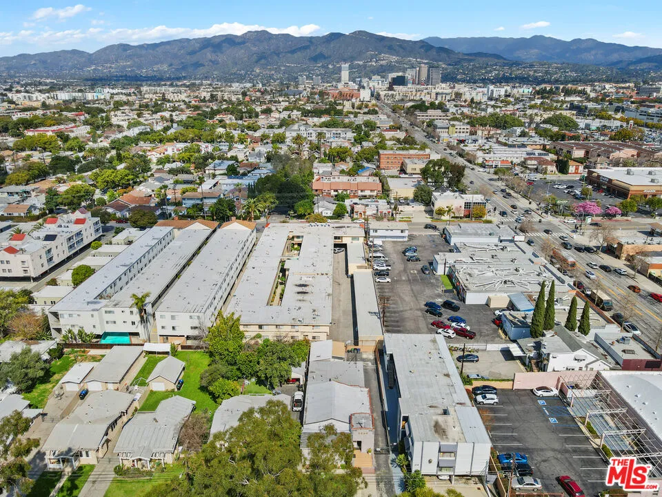 317 W Palmer Avenue Glendale, CA 91204