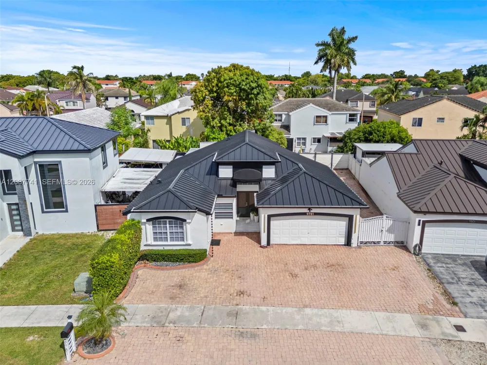 9781 SW 155th Ave Miami, FL 33196
